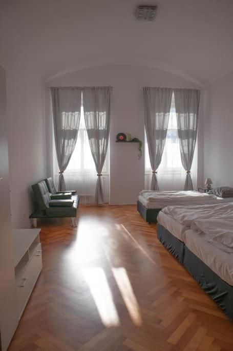 Modern Apartment In The Center Of Prague Extérieur photo